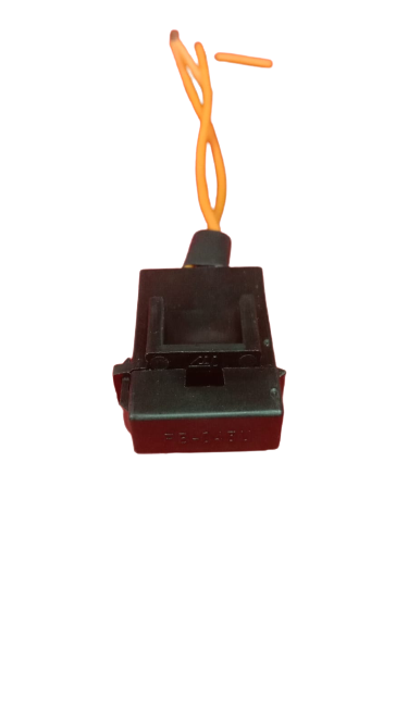 Fuse Holder Interlocking Plug In Type Removable (Without Fuse)