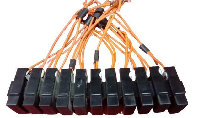 Fuse Holder Interlocking Plug In Type Removable (Without Fuse)