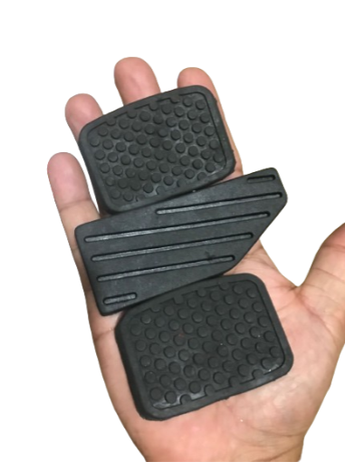 pedal rubber set for Suzuki cultus old models 3 pcs
